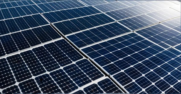 Panneau solaire photovoltaïque : boostez vos économies d'énergie!