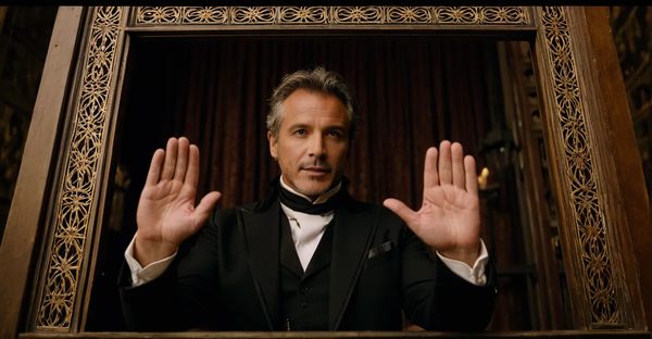 Plongée dans la magie : un illusionniste à tours